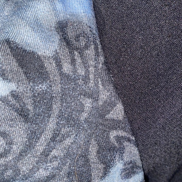 ✨I.N. STUDIO RUFFLE LONG SLEEVE TOP - Picture 2 of 8